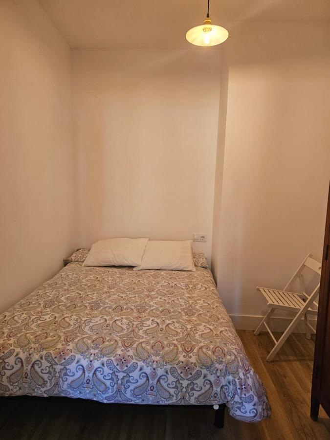 Apartamentos En El Centro - Plaza De Amboage - Wifi Φερόλ Εξωτερικό φωτογραφία