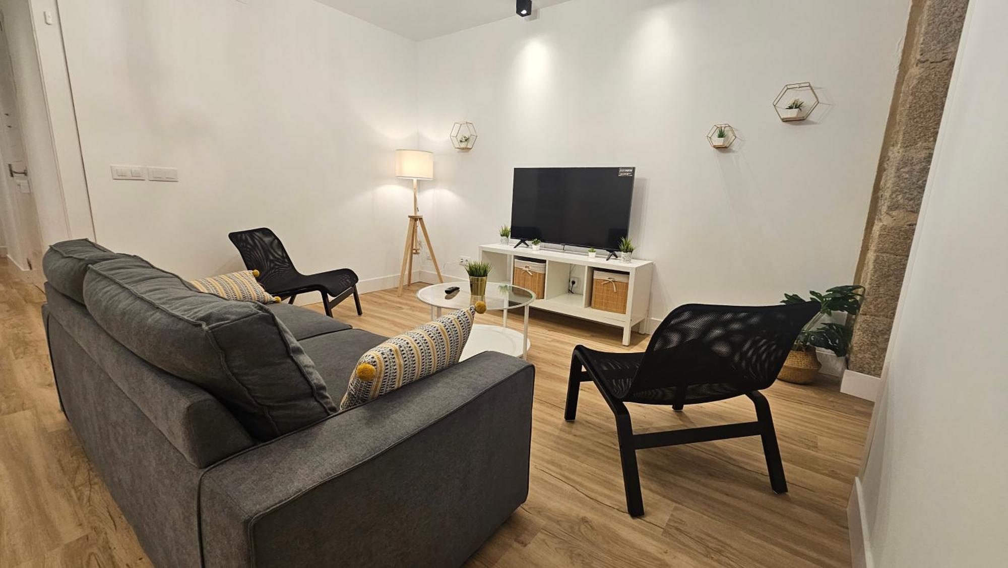 Apartamentos En El Centro - Plaza De Amboage - Wifi Φερόλ Εξωτερικό φωτογραφία