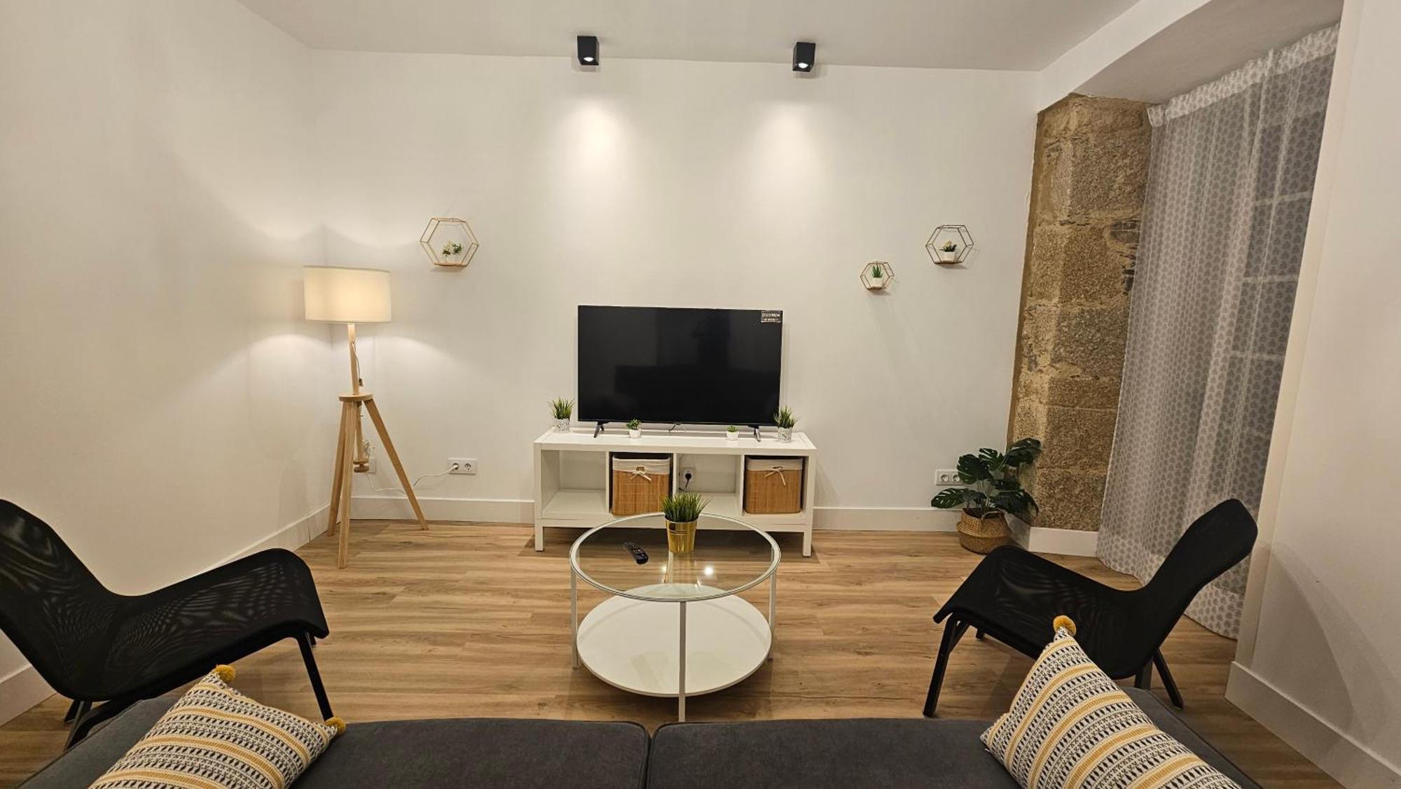 Apartamentos En El Centro - Plaza De Amboage - Wifi Φερόλ Εξωτερικό φωτογραφία