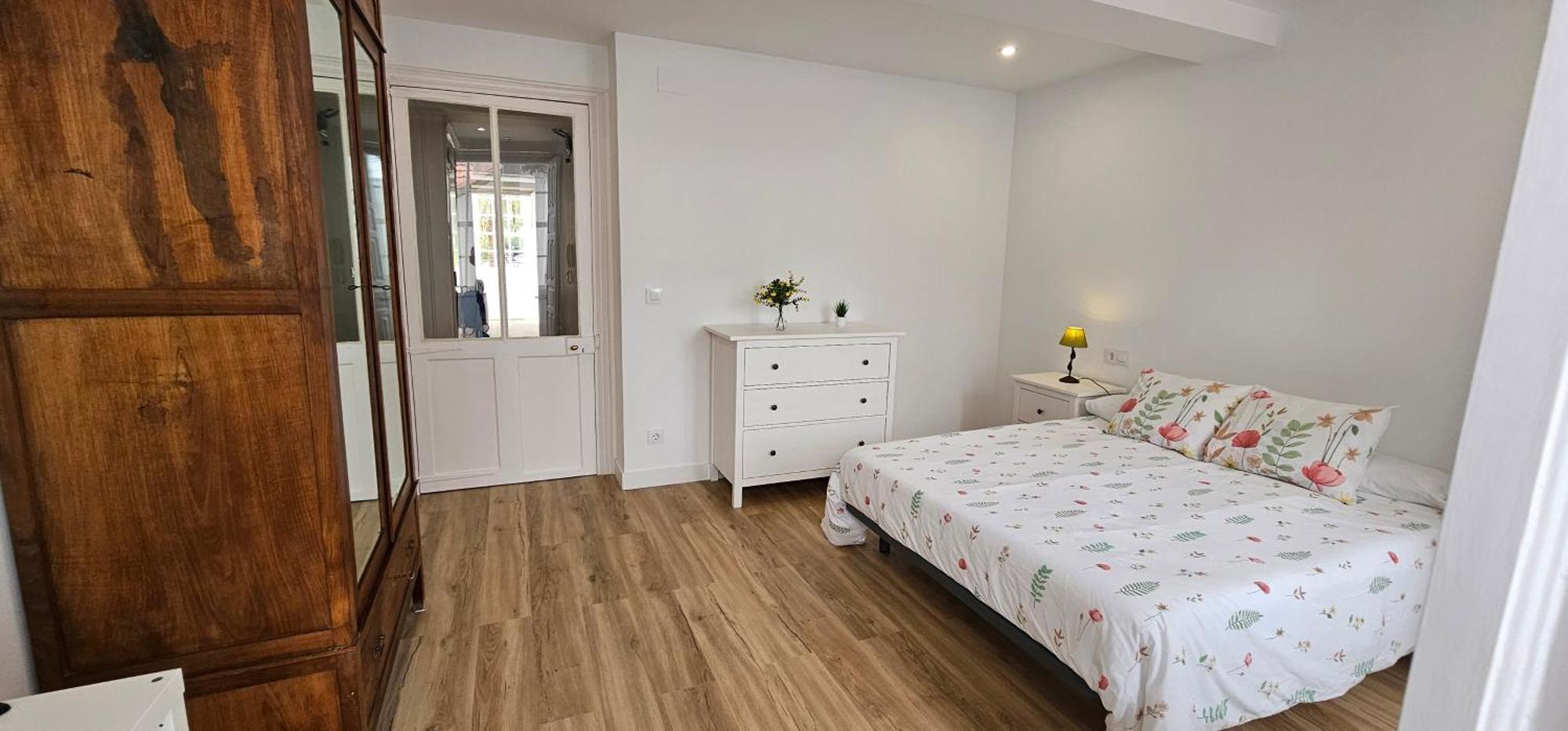 Apartamentos En El Centro - Plaza De Amboage - Wifi Φερόλ Εξωτερικό φωτογραφία
